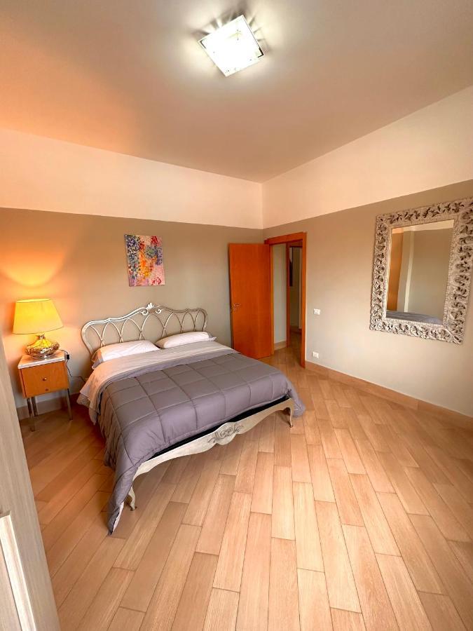 Nobile Dimora Apartment Naples Luaran gambar