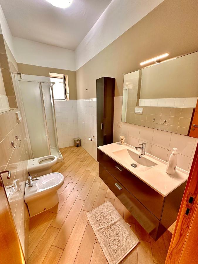 Nobile Dimora Apartment Naples Luaran gambar